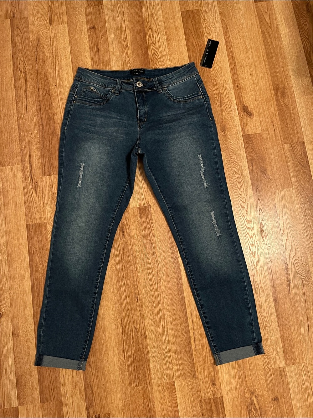Signature Studio Dark Blue Ankle Crop Jeans with Subtle Distress